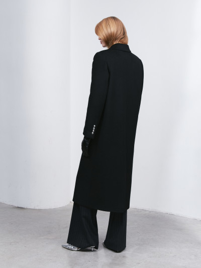 Black cashemere coat