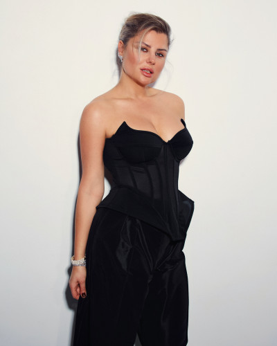 Corsé negro Lina #2