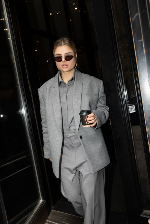 Grey trousers #2